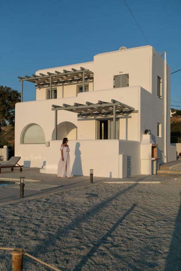 Naxos Infinity Villa And Suites Galanado Экстерьер фото